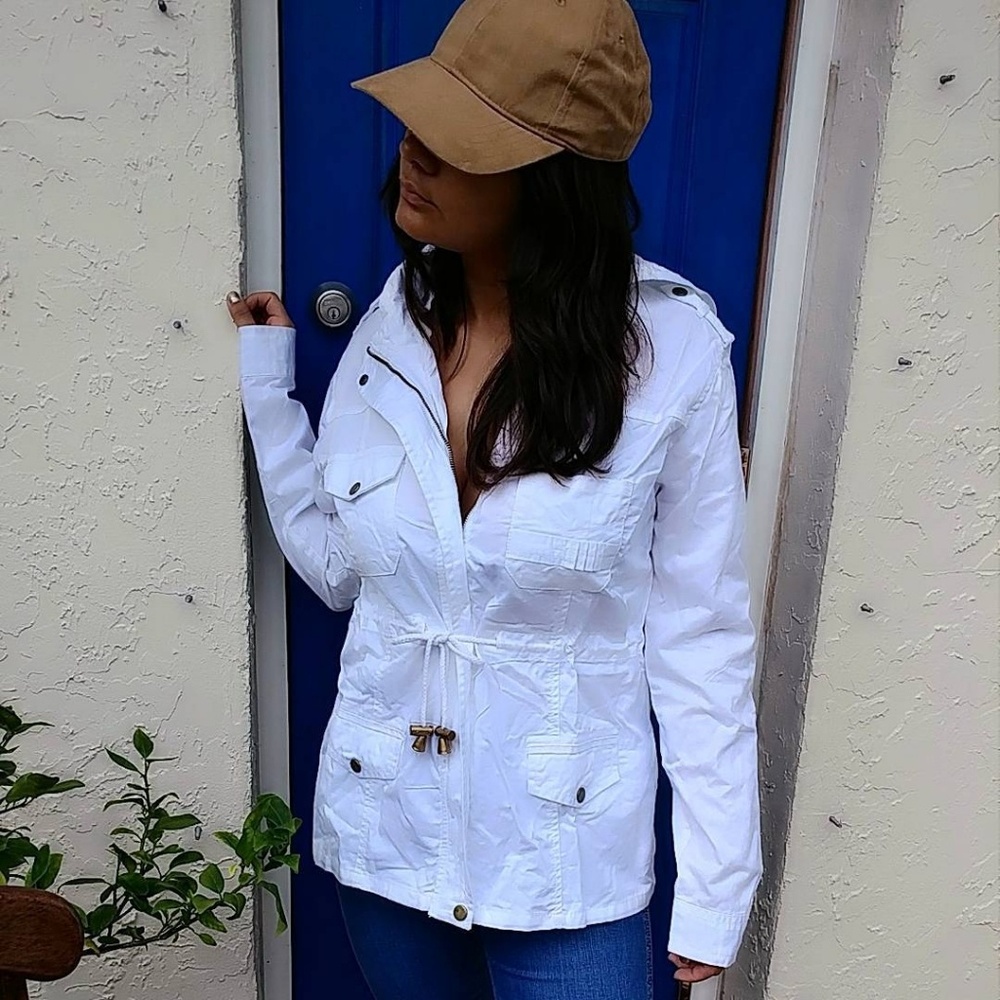CRISP WHITE JACKET - Picture 3 of 4